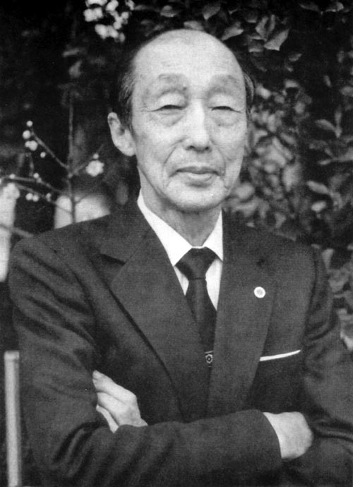 Kenji Tomiki